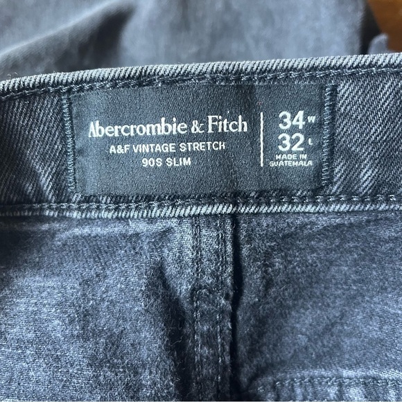 Abercrombie & Fitch Jean Shorts Women’s 34 Black Denim 4.5” Cut Offs Slim - Picture 4 of 5